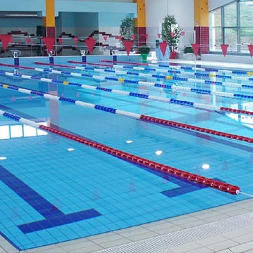 Dotari Piscina